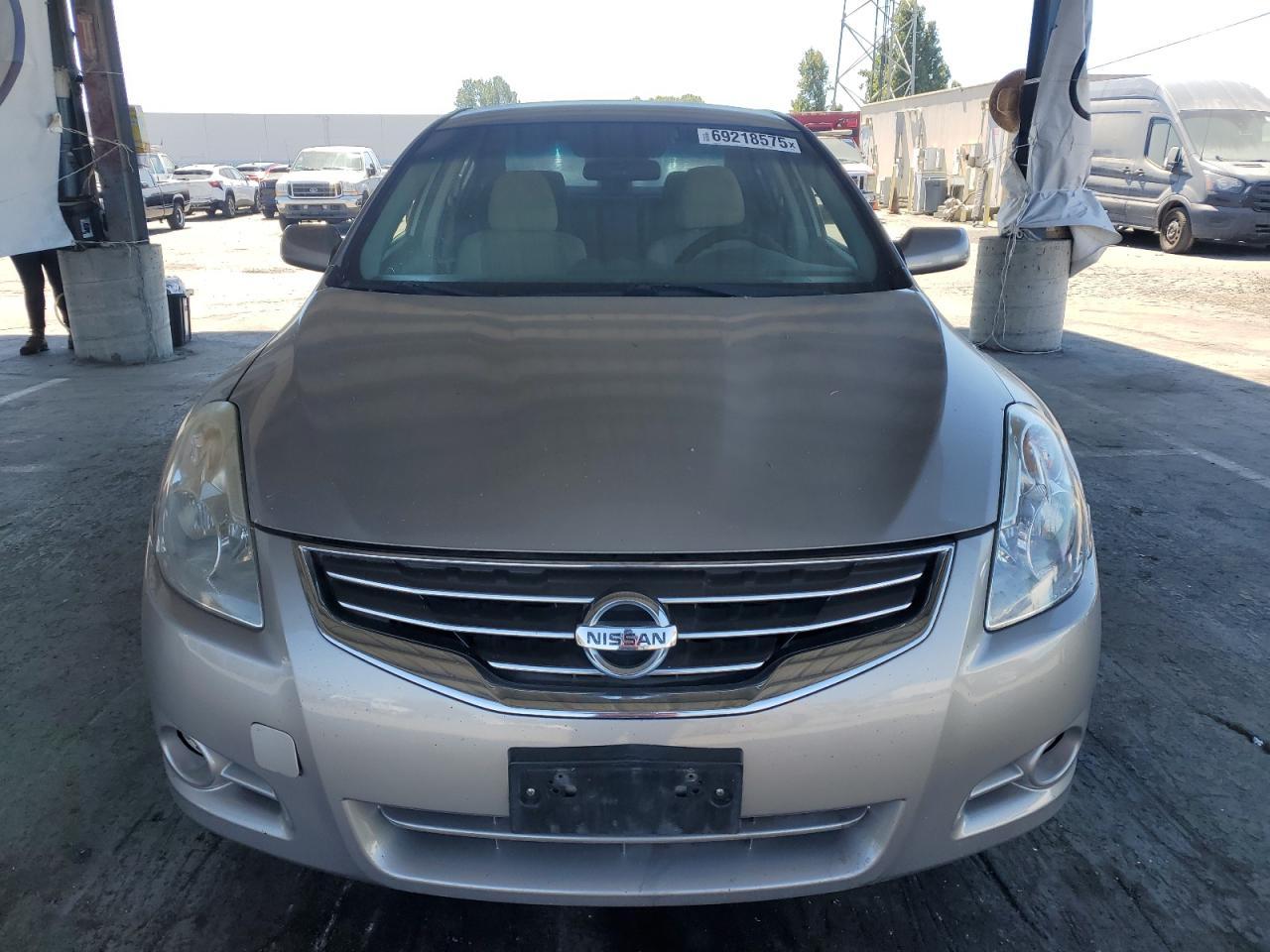 2012 Nissan Altima Base - Фото 5