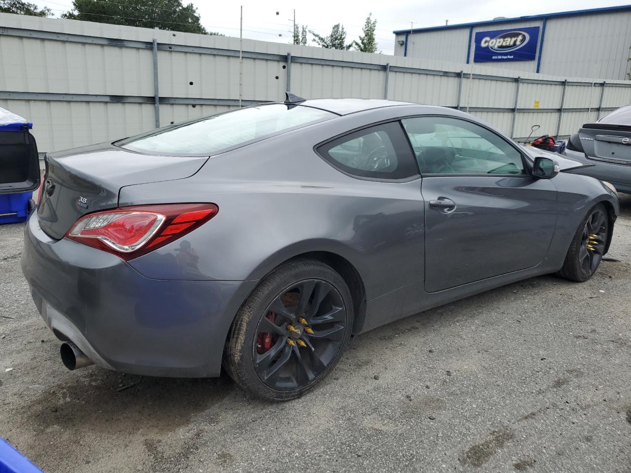 2015 Hyundai Genesis Coupe 3.8L - Image 3