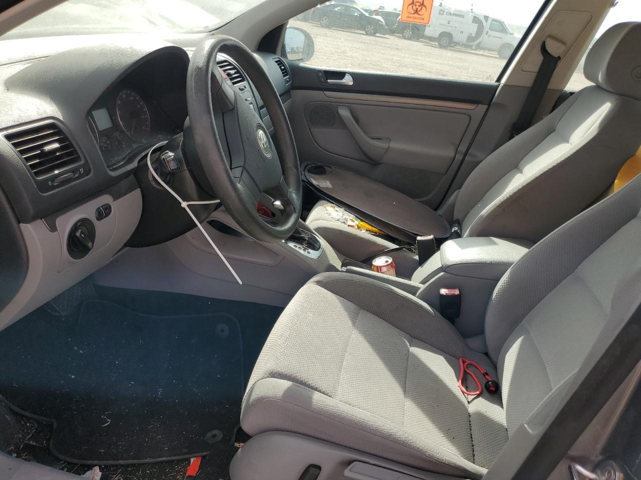 2007 Volkswagen Rabbit - Image 7