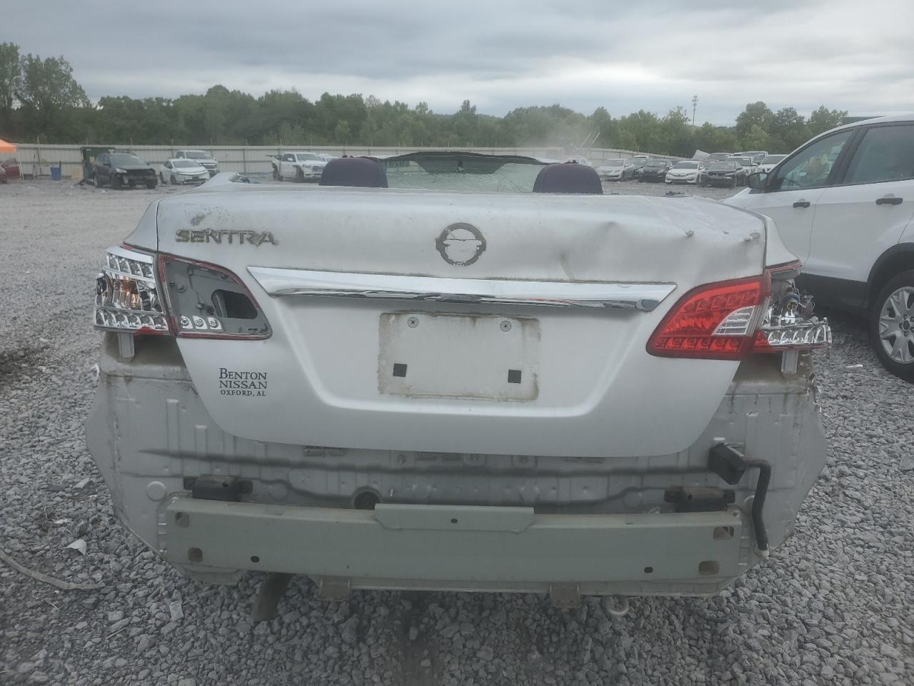 2015 Nissan Sentra S - Фото 6