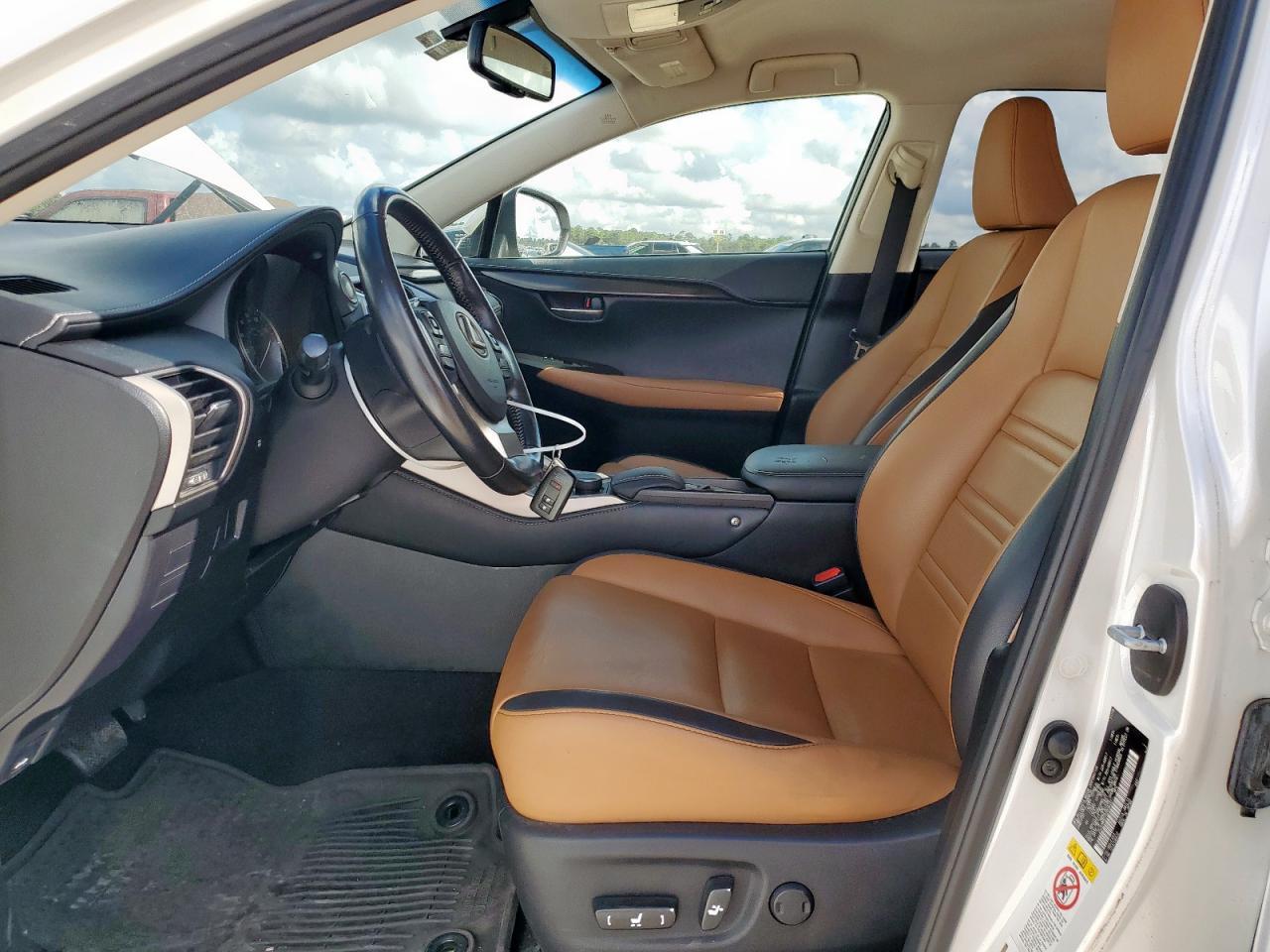 2016 Lexus Nx 200T Base - Фото 7