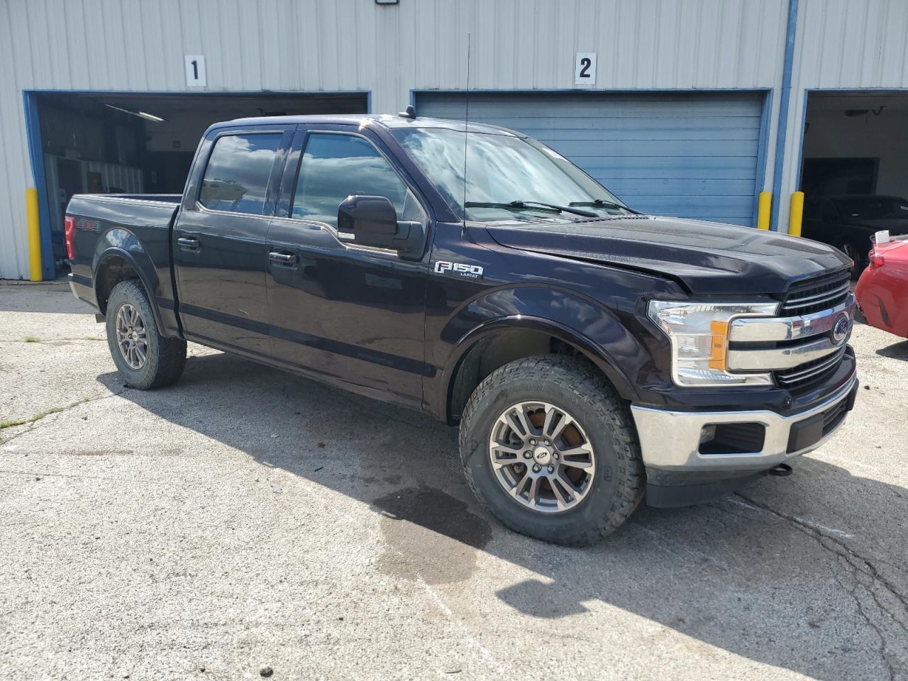 2019 Ford F150 Lariat - Image 4