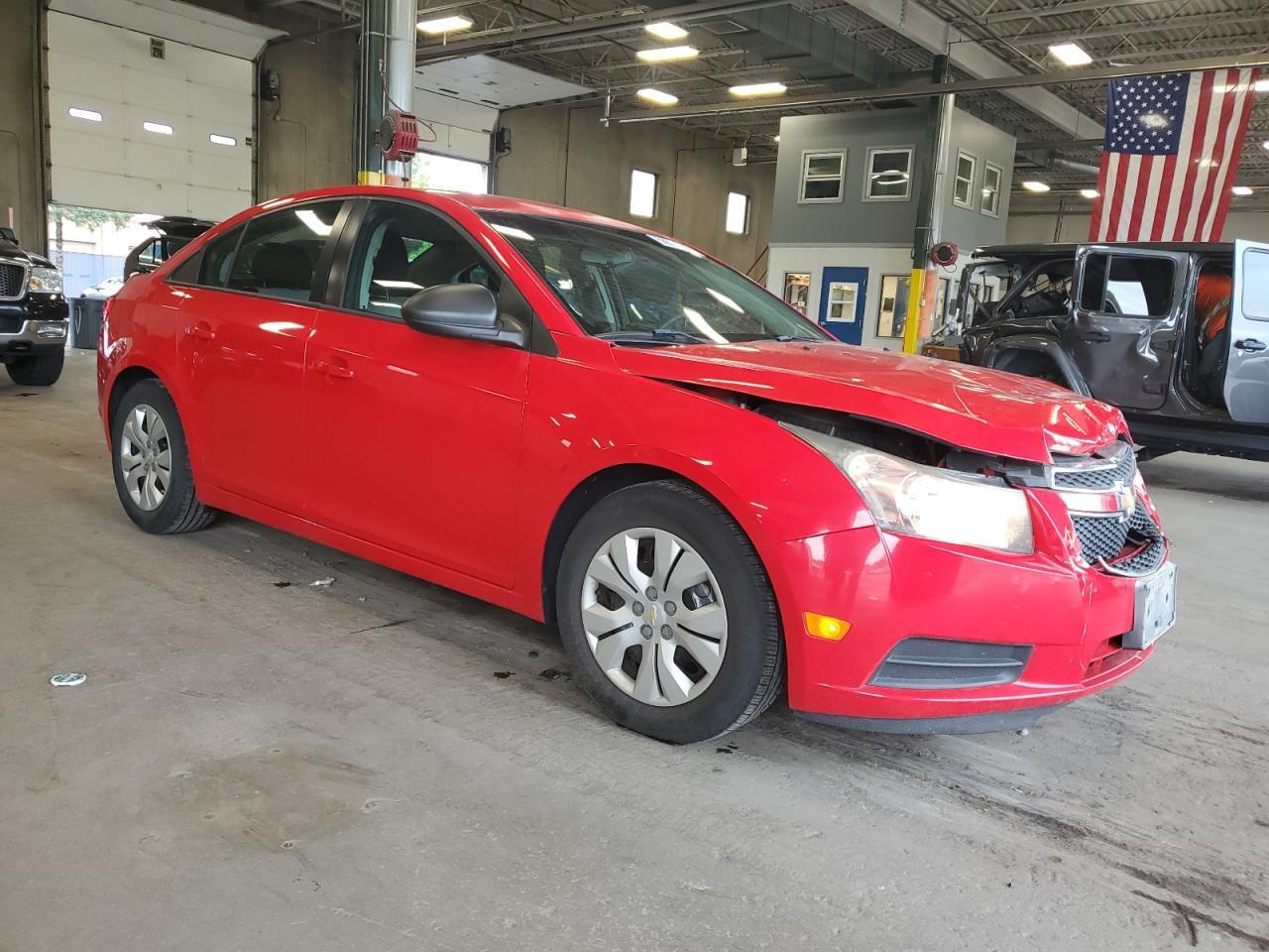 2014 Chevrolet Cruze Ls - Image 4