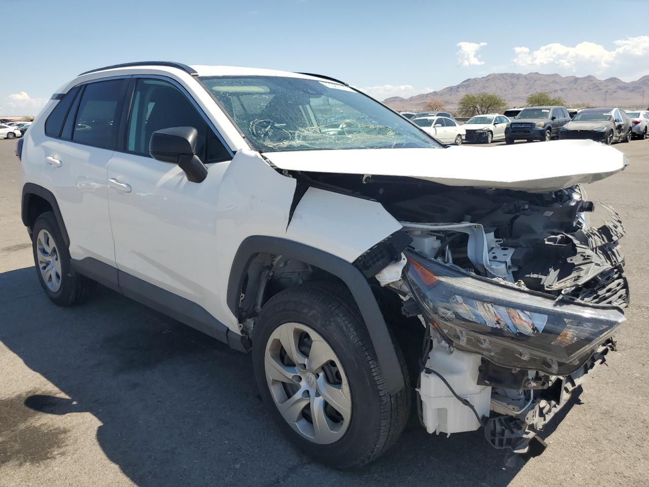 2021 Toyota Rav4 Le - Фото 4