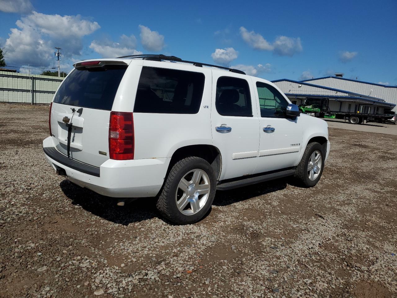 2007 Chevrolet Tahoe K1500 - Фото 3