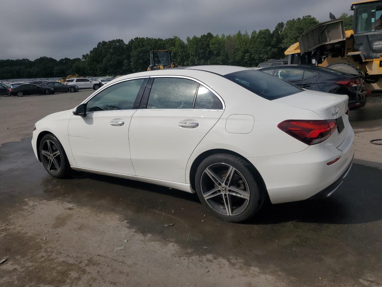 2019 Mercedes-Benz A 220 4Matic - Фото 2