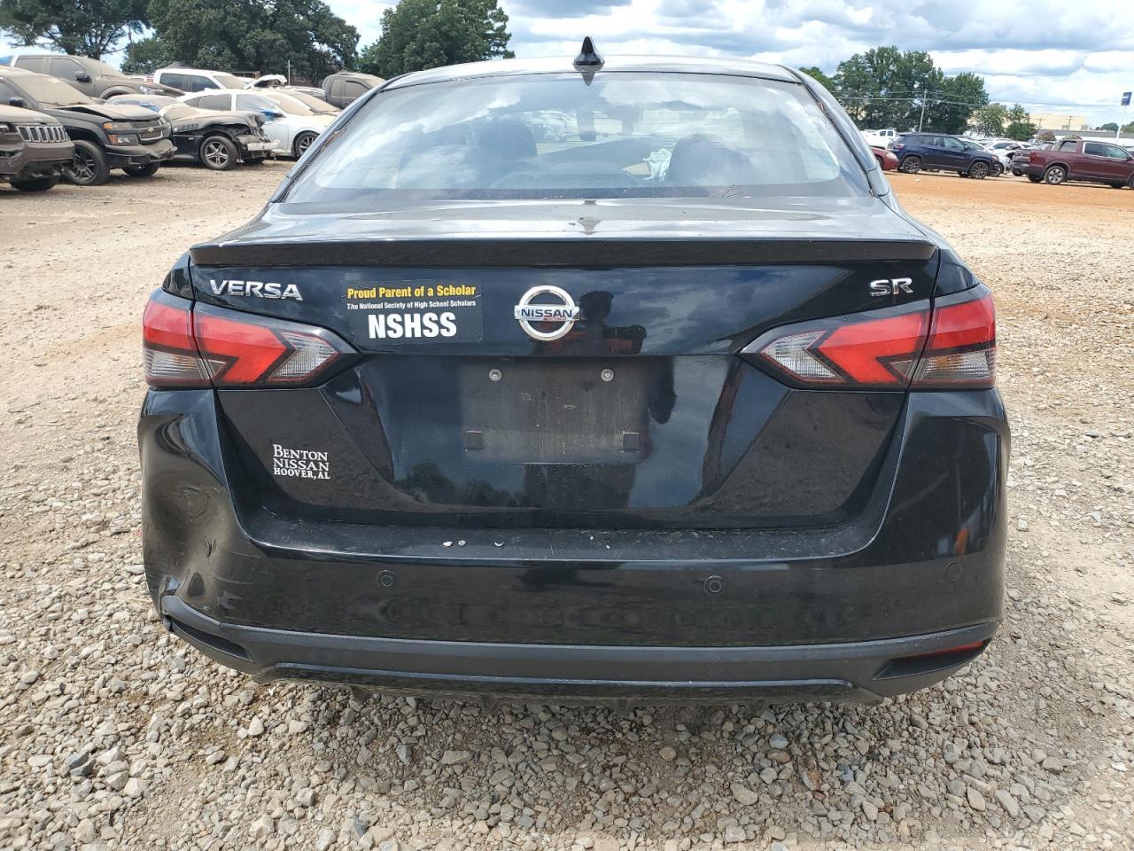 2021 Nissan Versa Sr - Image 6