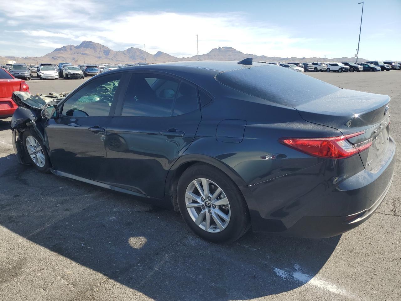 2025 Toyota Camry Xse - Фото 2