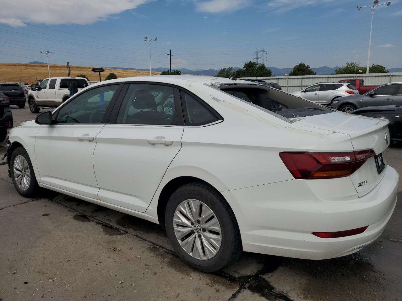 2019 Volkswagen Jetta S - Фото 2