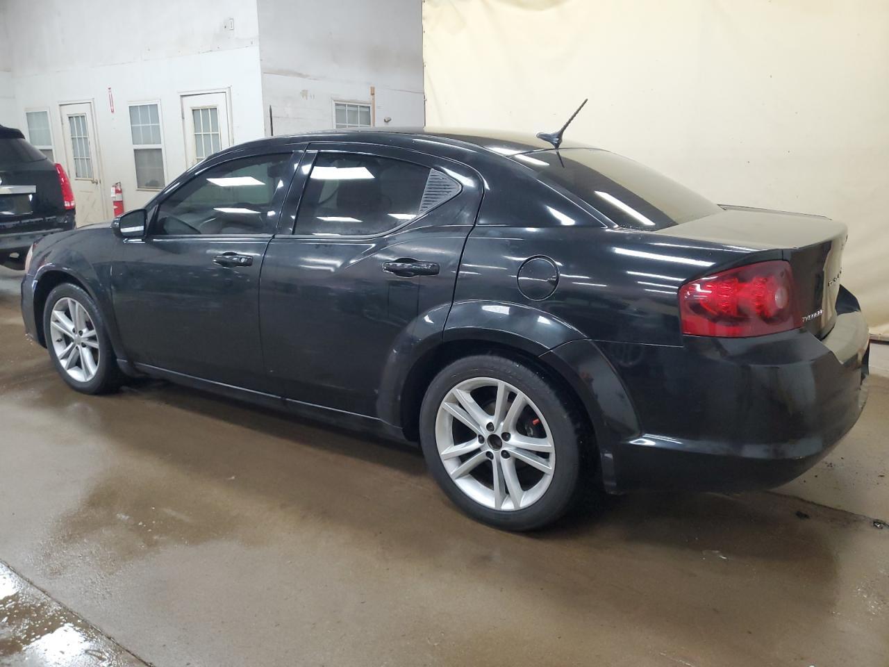 2013 Dodge Avenger Sxt - Фото 2