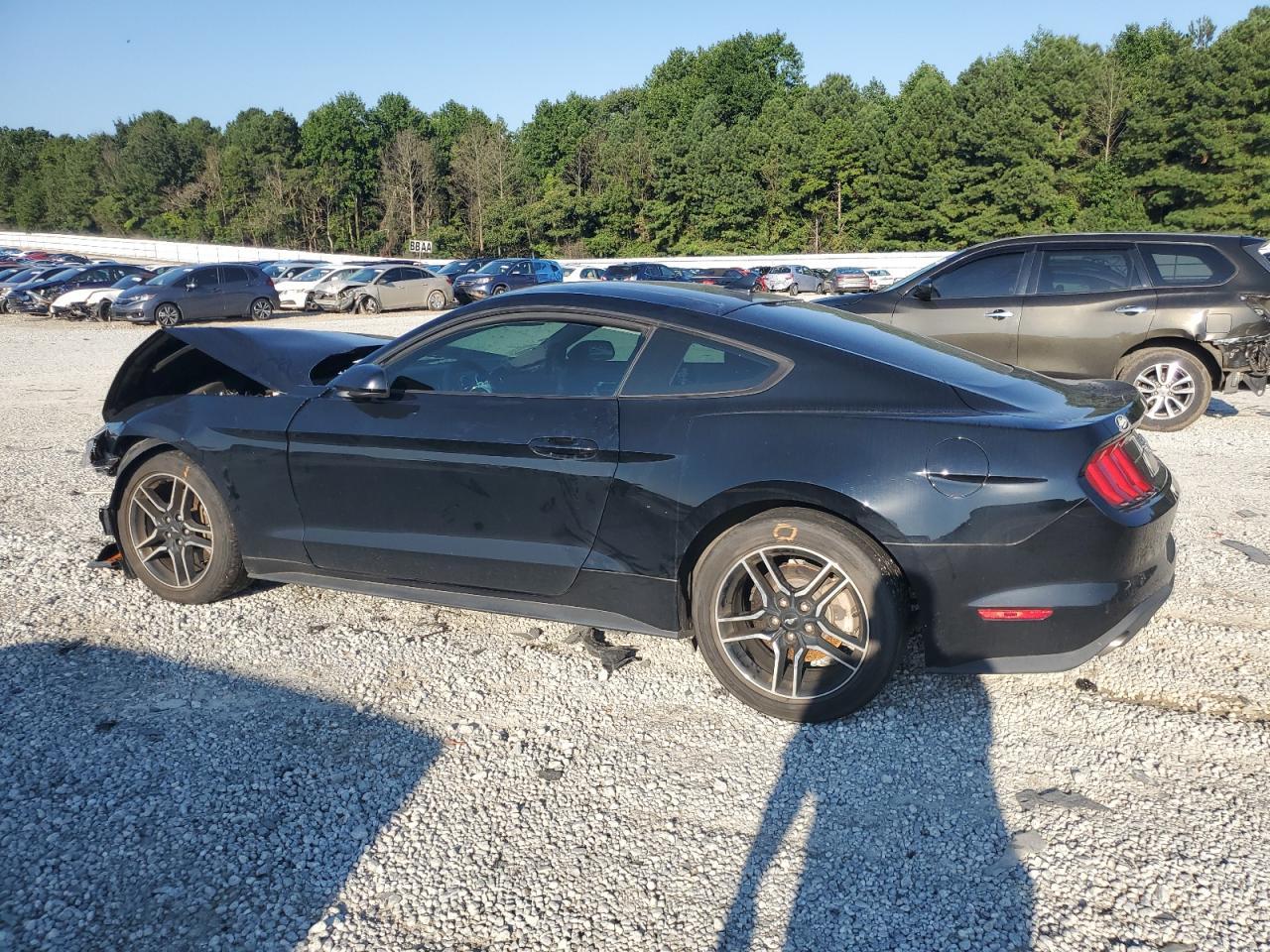 2022 Ford Mustang - Фото 2