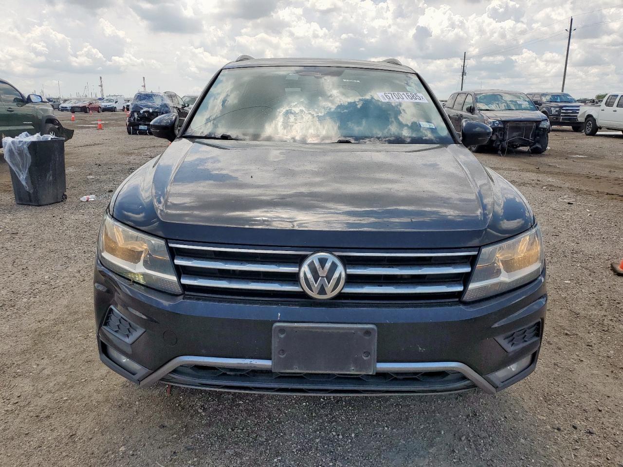 2018 Volkswagen Tiguan Se - Image 5