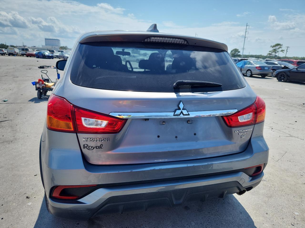 2019 Mitsubishi Outlander Sport Se - Image 6