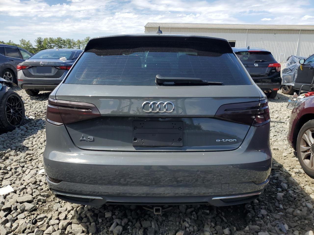 2017 Audi A3 E-Tron Premium Plus - Image 6