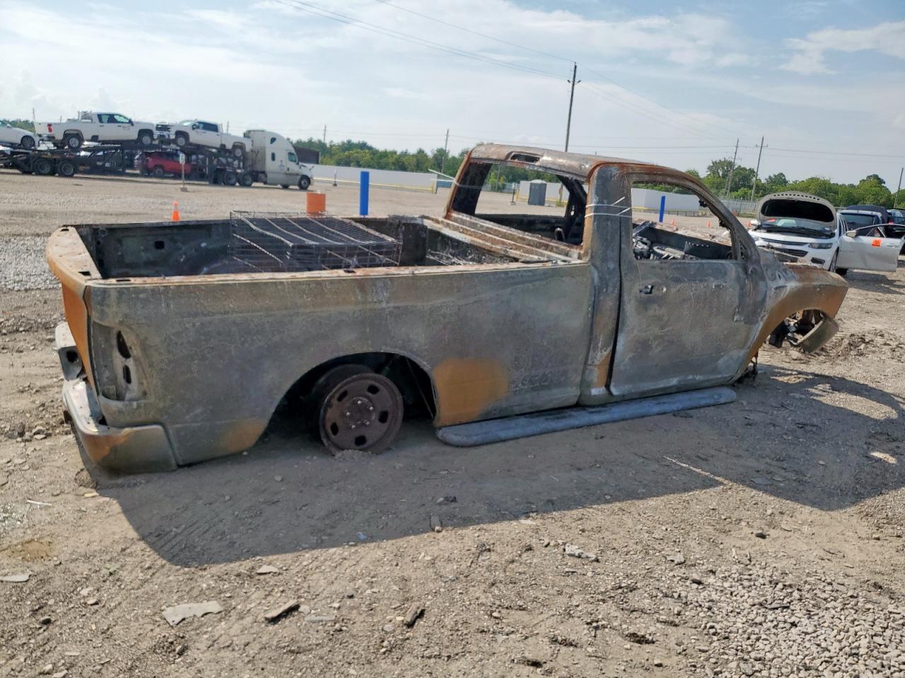 2023 Ram 1500 Classic Tradesman - Image 3