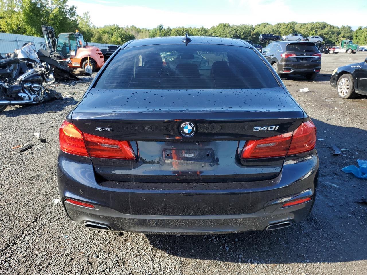 2019 BMW 540 Xi - Фото 6