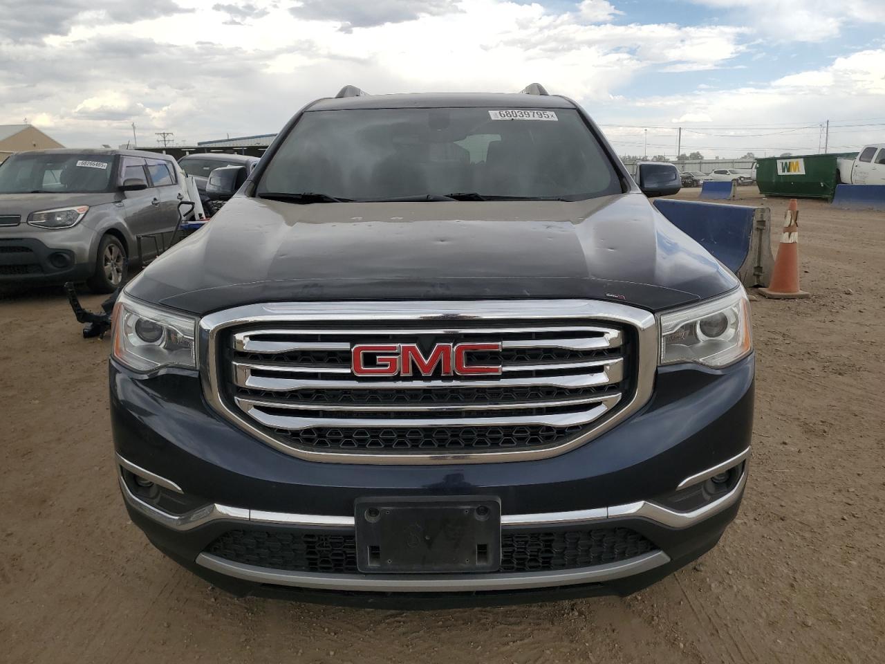 2017 GMC Acadia Slt-1 - Image 5