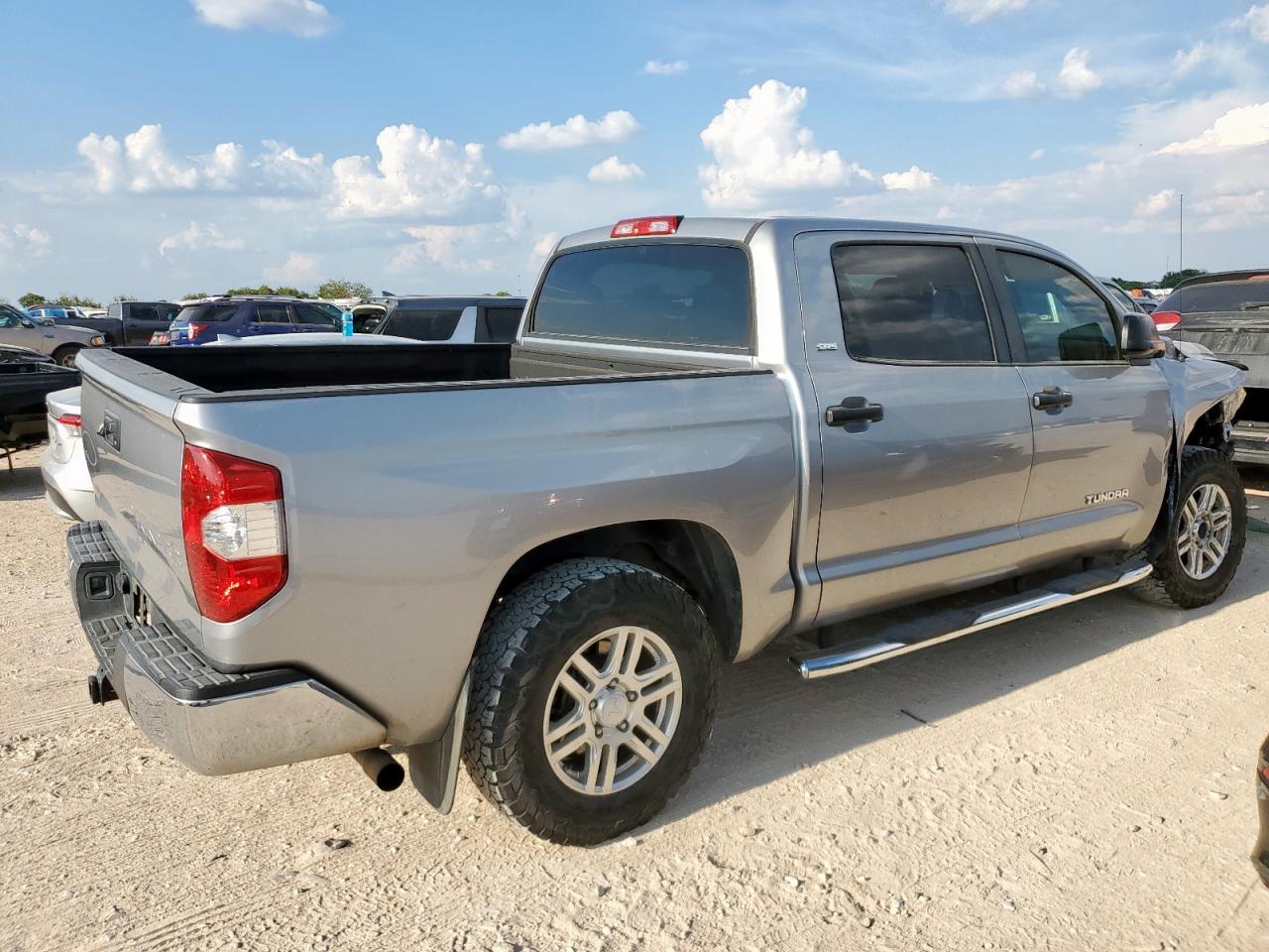2018 Toyota Tundra Crewmax Sr5 - Фото 3