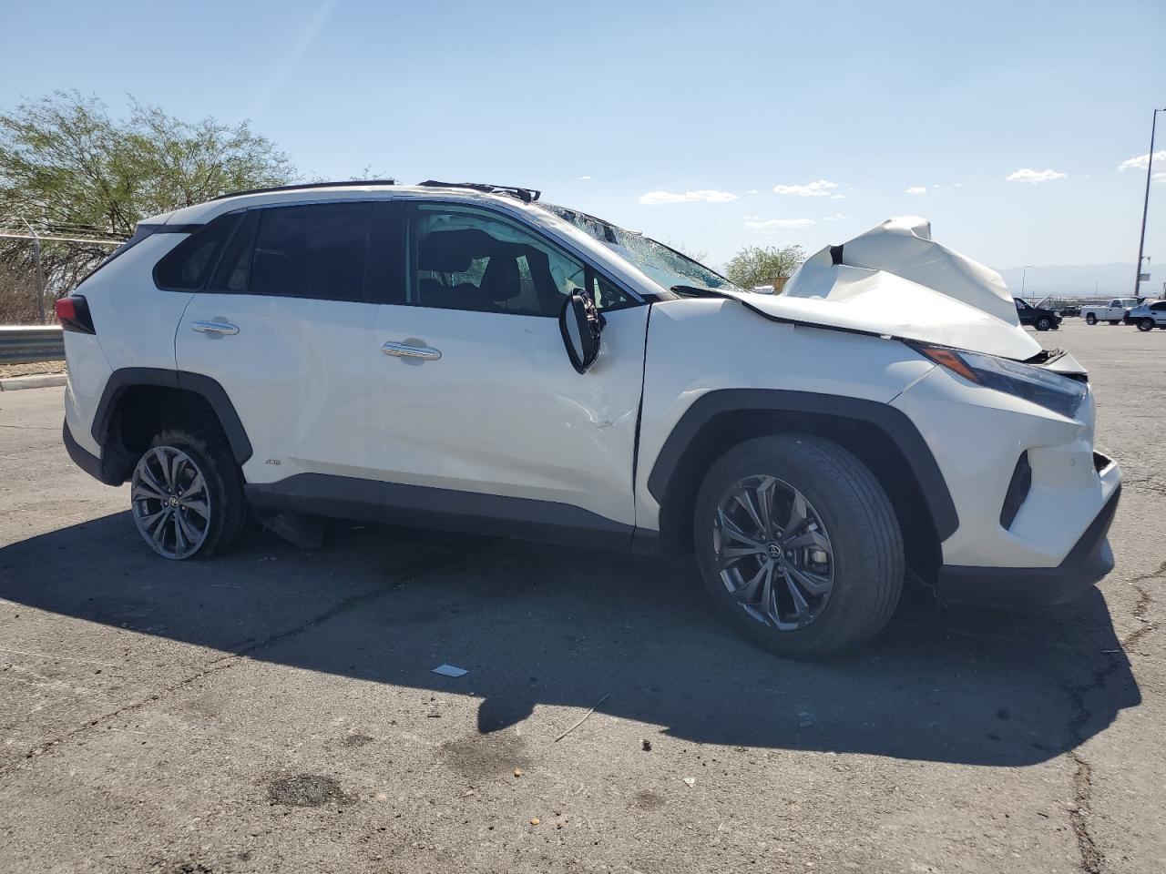 2022 Toyota Rav4 Limited - Фото 4