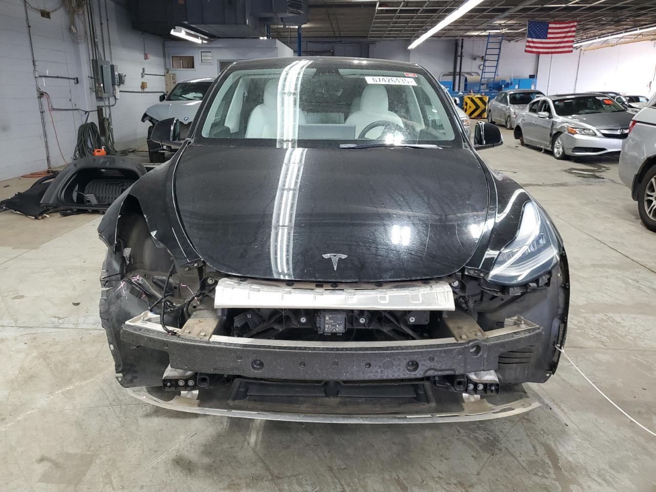 2021 Tesla Model Y - Фото 5