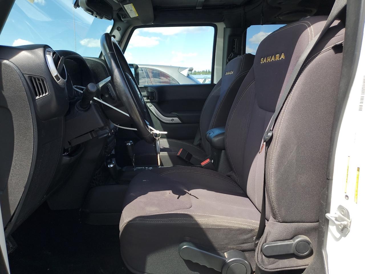 2013 Jeep Wrangler Unlimited Sahara - Фото 7