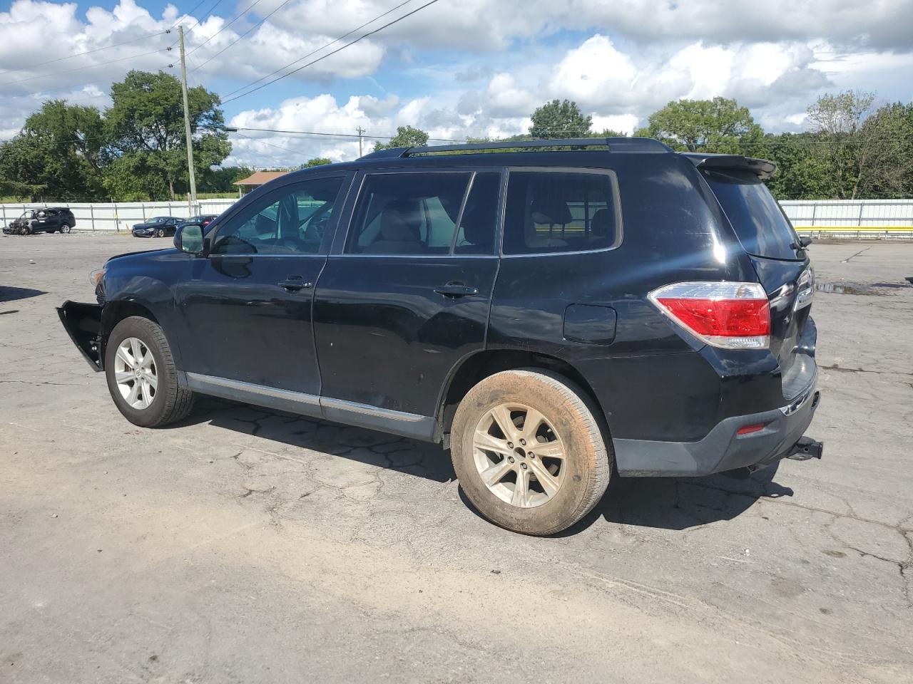 2013 Toyota Highlander Base - Фото 2