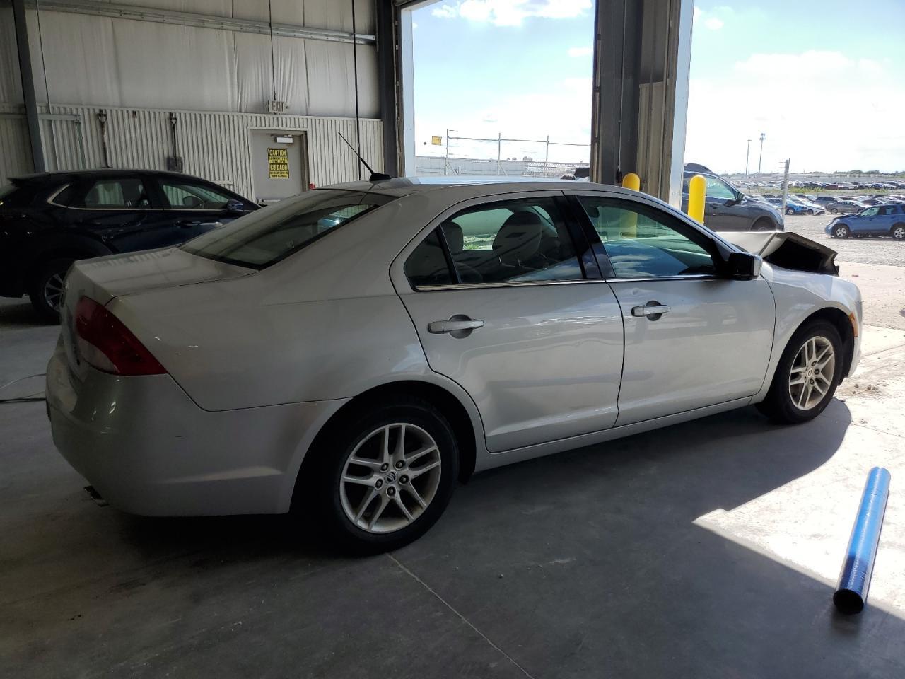 2010 Mercury Milan - Фото 3