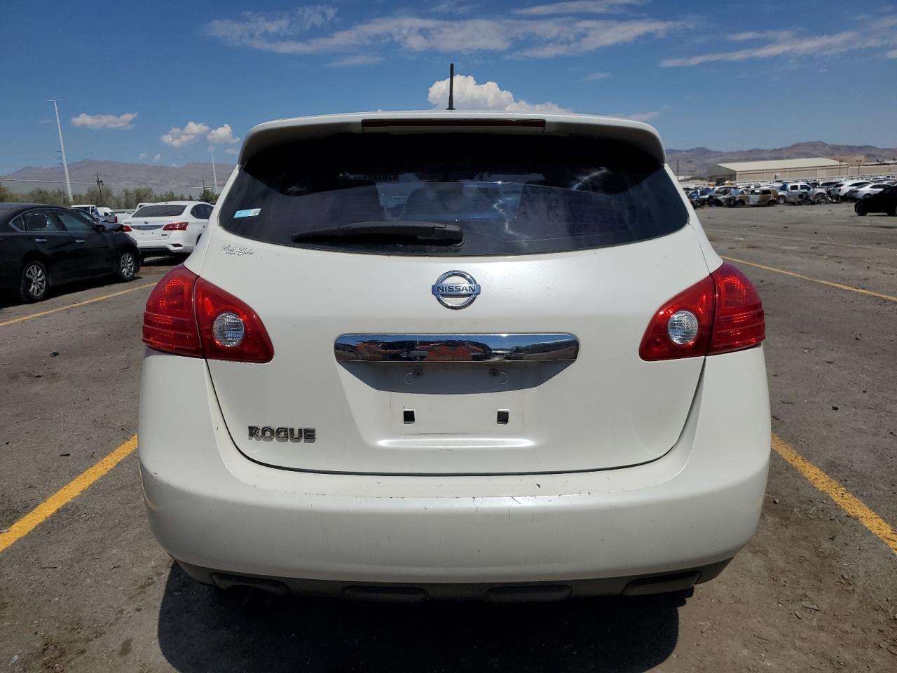 2012 Nissan Rogue S - Image 6