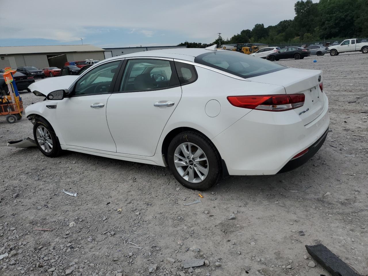2016 Kia Optima Lx - Фото 2