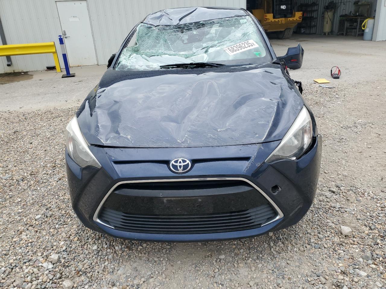 2017 Toyota Yaris Ia - Image 5