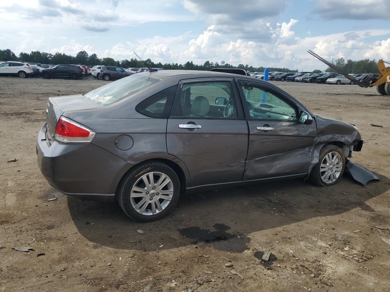 2011 Ford Focus Sel - Фото 3