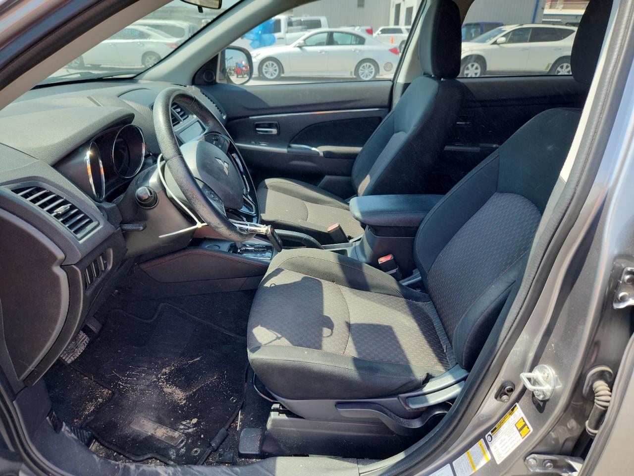 2019 Mitsubishi Outlander Sport Se - Image 7