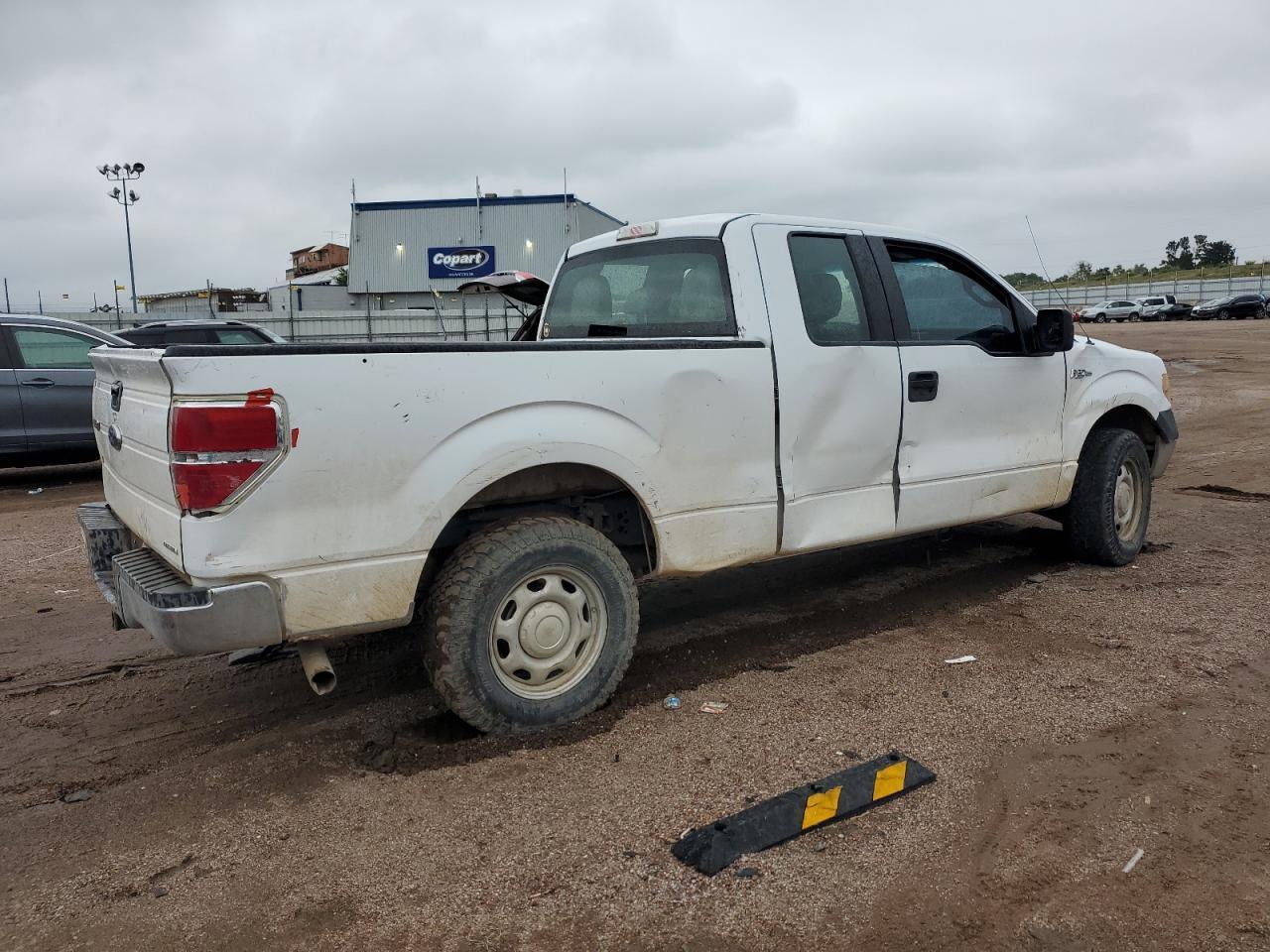 2014 Ford F150 Super Cab - Фото 3