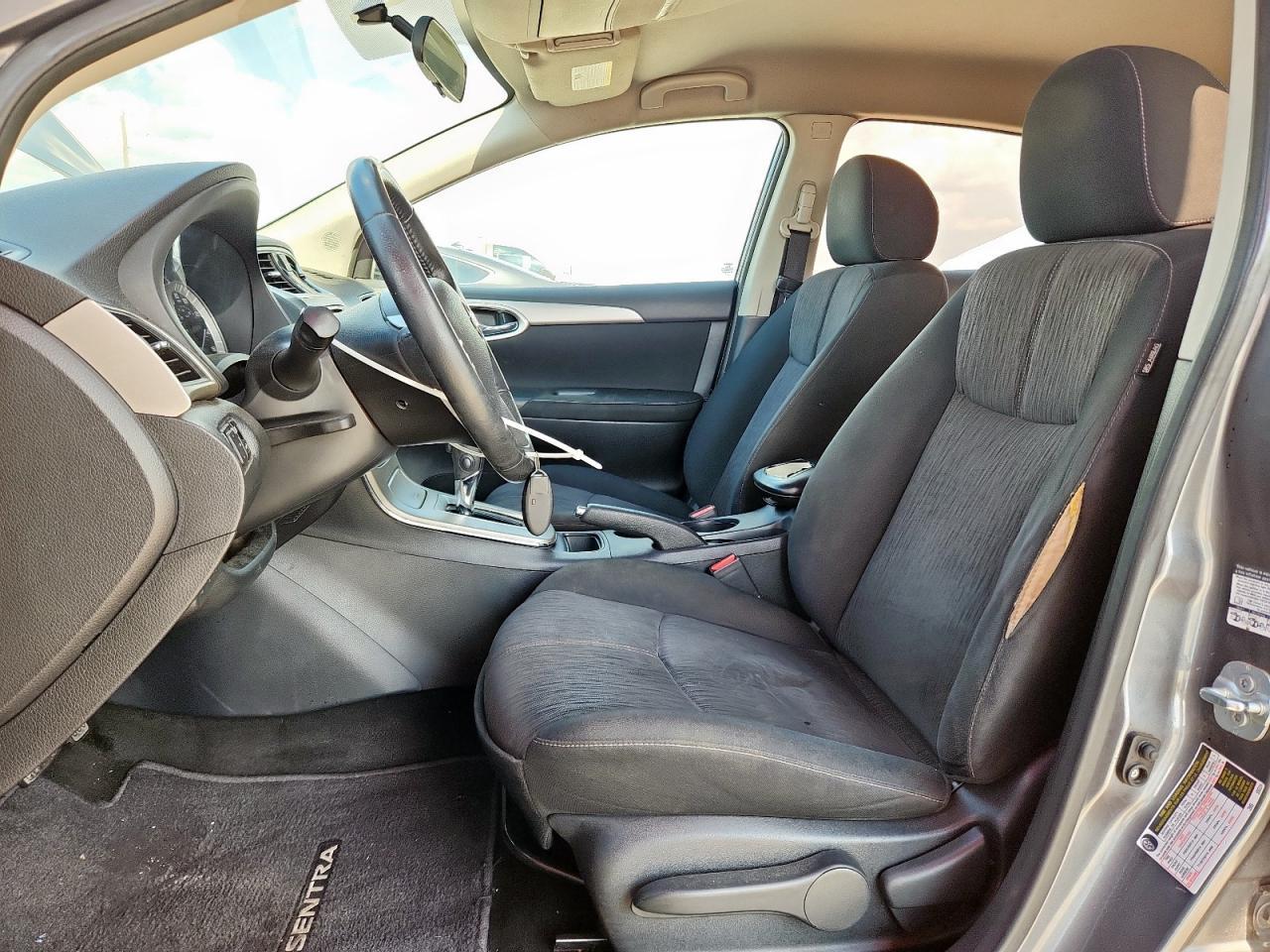 2015 Nissan Sentra S - Фото 7