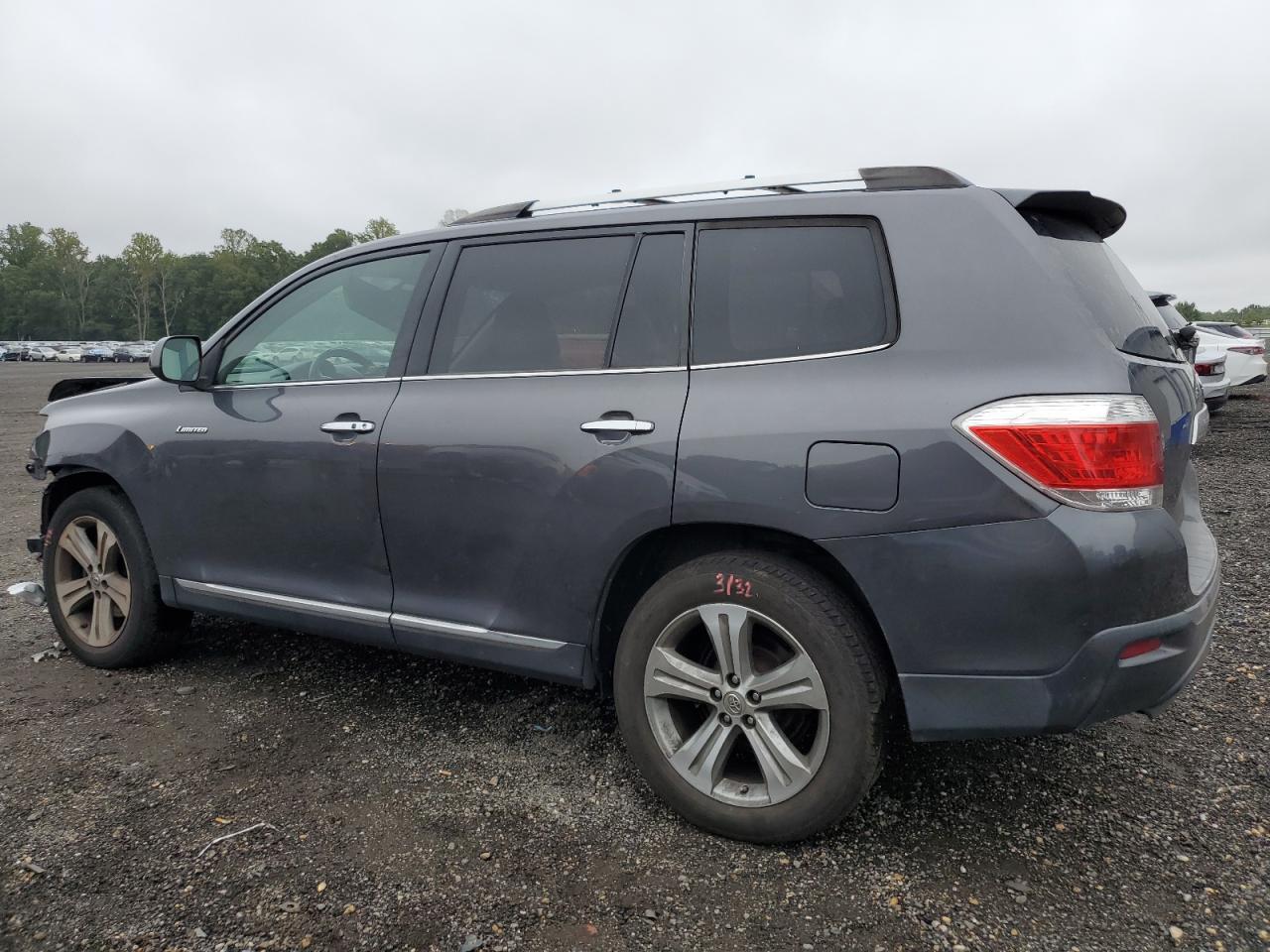 2011 Toyota Highlander Limited - Image 2