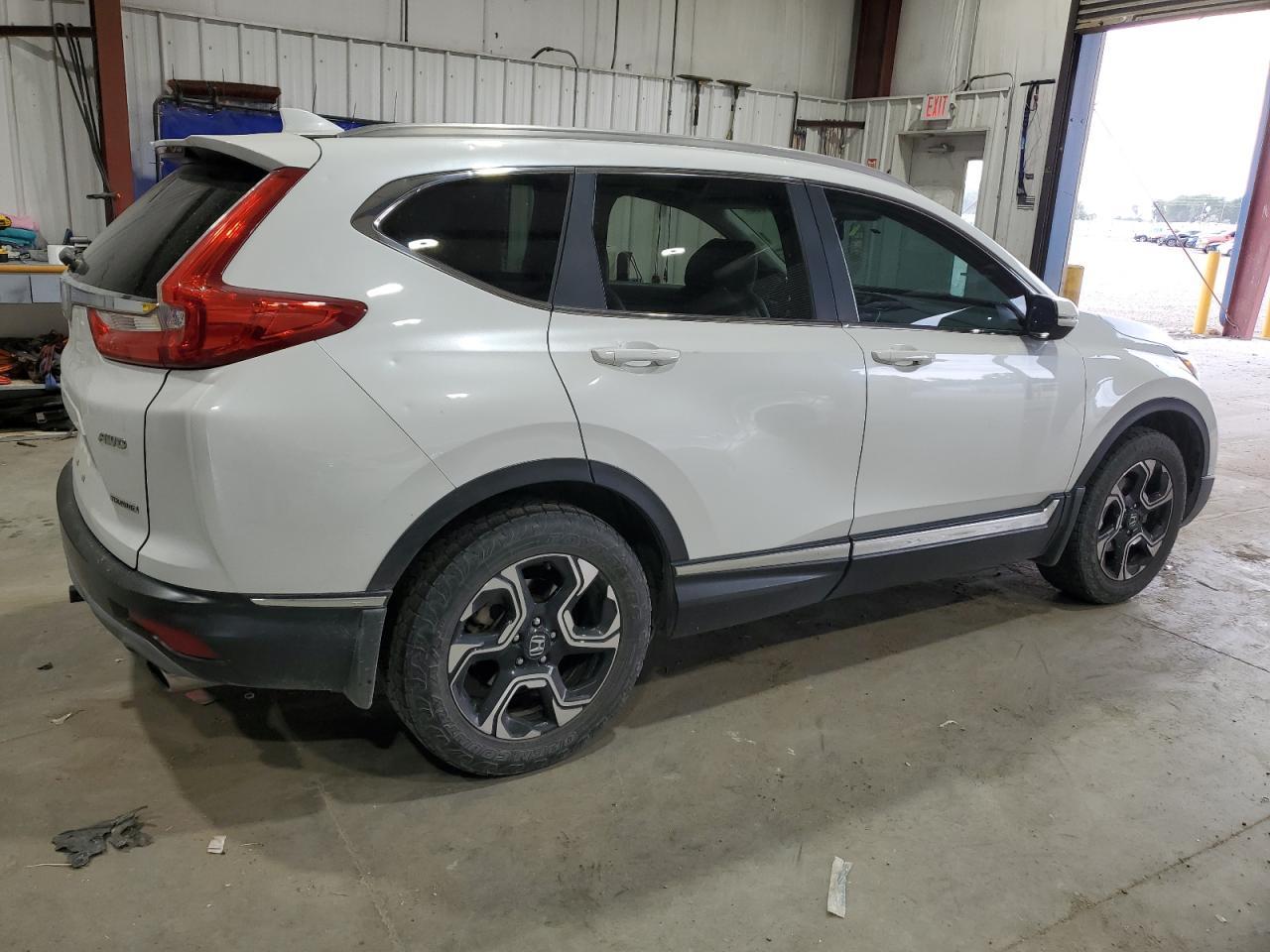 2019 Honda Cr-V Touring - Image 3