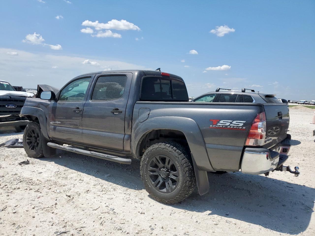 2015 Toyota Tacoma Double Cab Prerunner - Фото 2