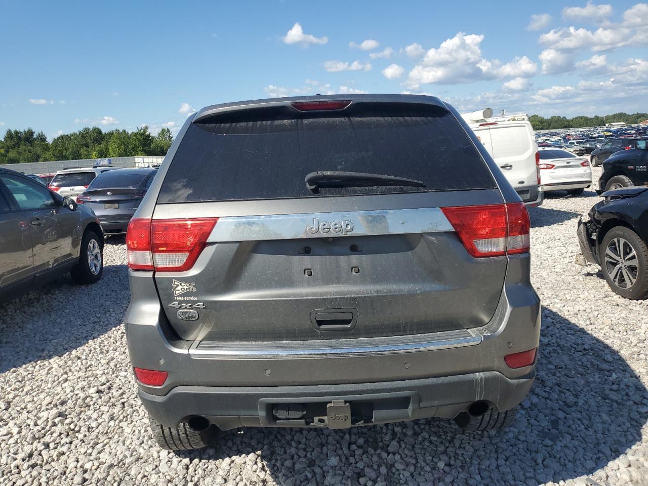 2012 Jeep Grand Cherokee Overland - Фото 6
