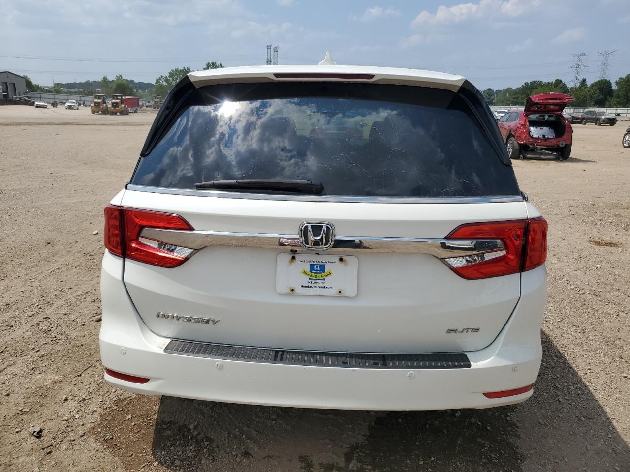 2018 Honda Odyssey Elite - Фото 6