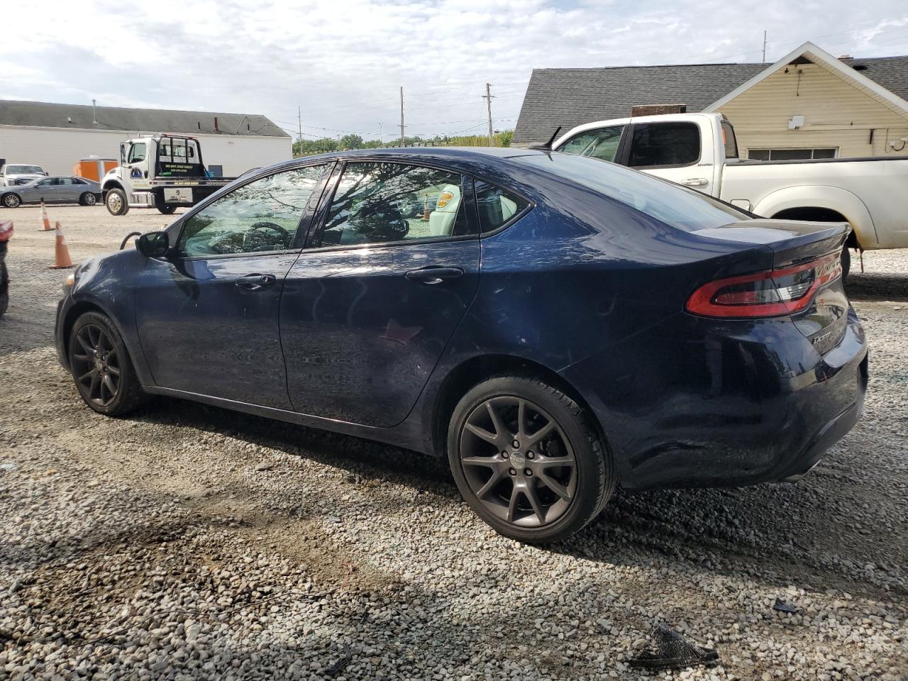 2016 Dodge Dart Sxt - Image 2
