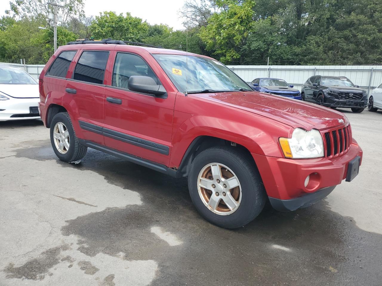 2005 Jeep Grand Cherokee Laredo - Image 4