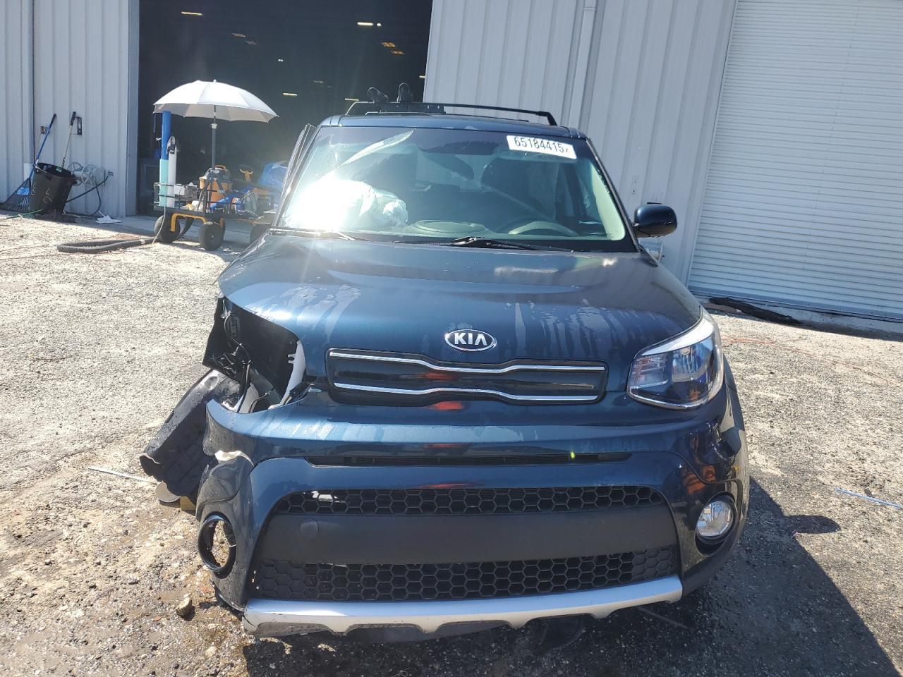 2017 Kia Soul + - Image 5