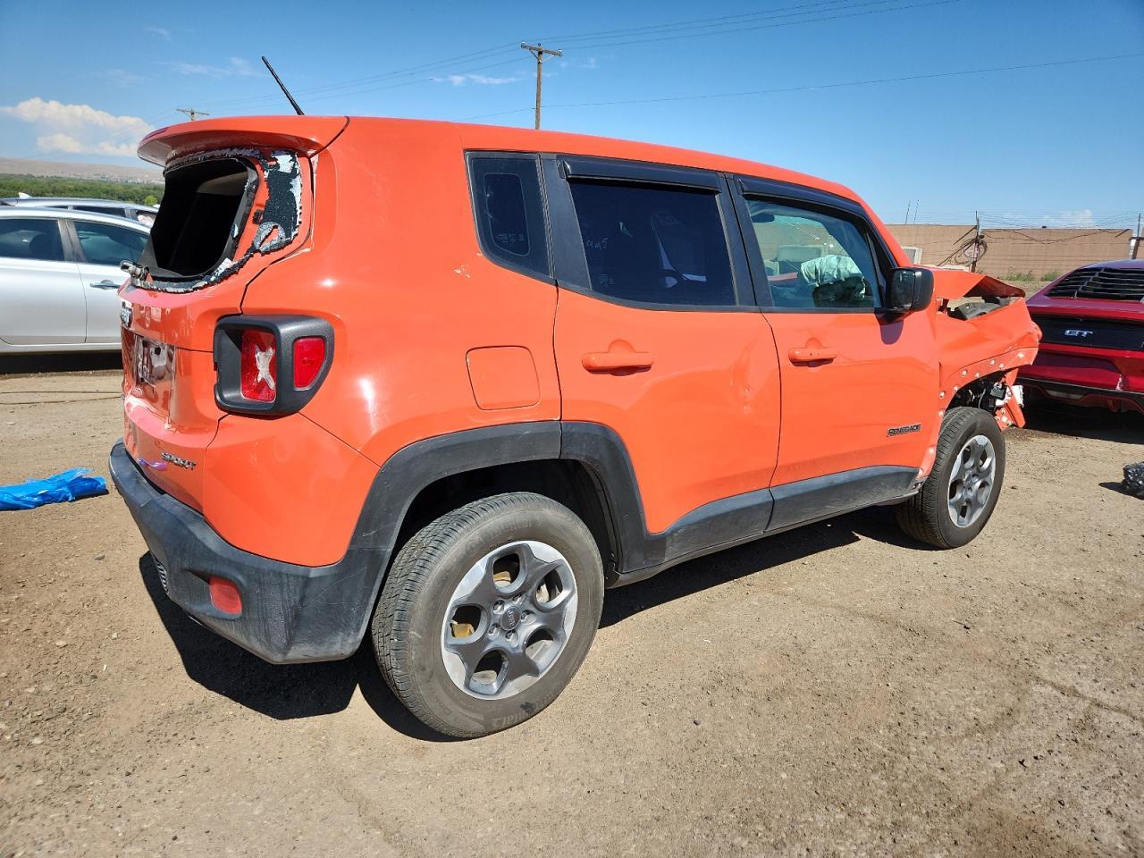 2016 Jeep Renegade Sport - Image 3