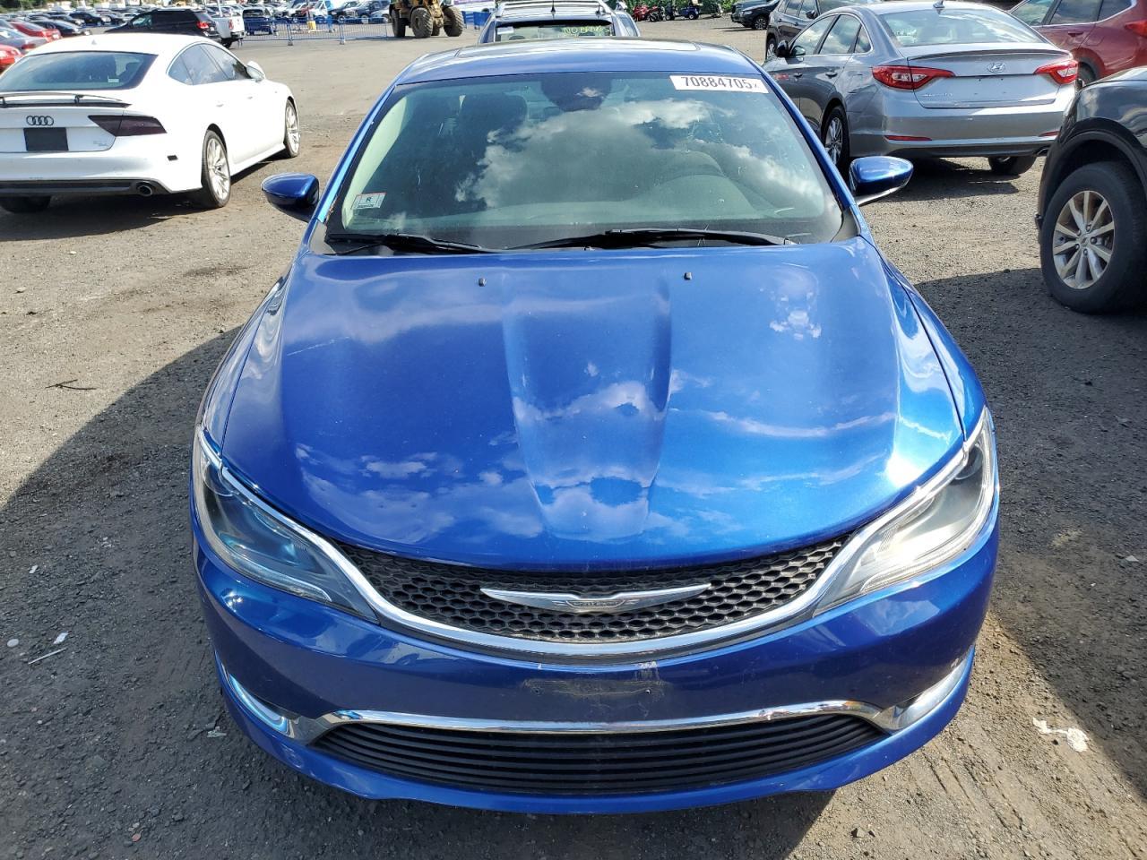 2015 Chrysler 200 Limited - Image 5