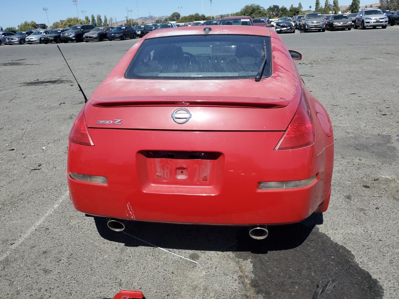 2005 Nissan 350Z Coupe - Image 6