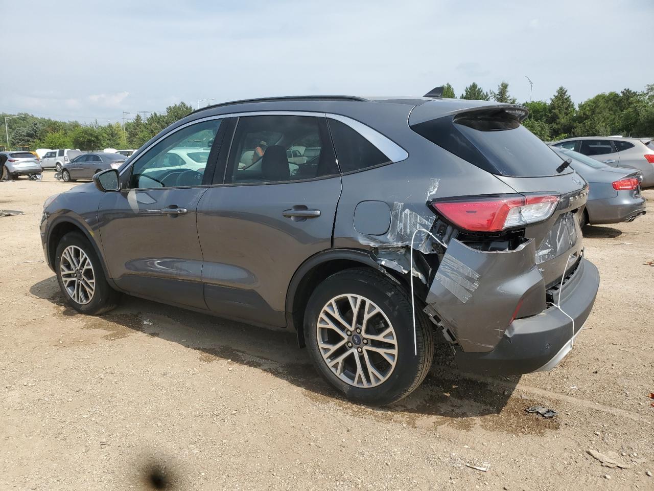 2021 Ford Escape Sel - Фото 2