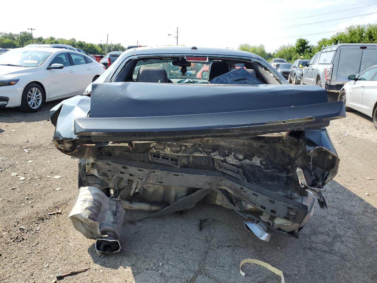 2014 Dodge Challenger Sxt - Image 6
