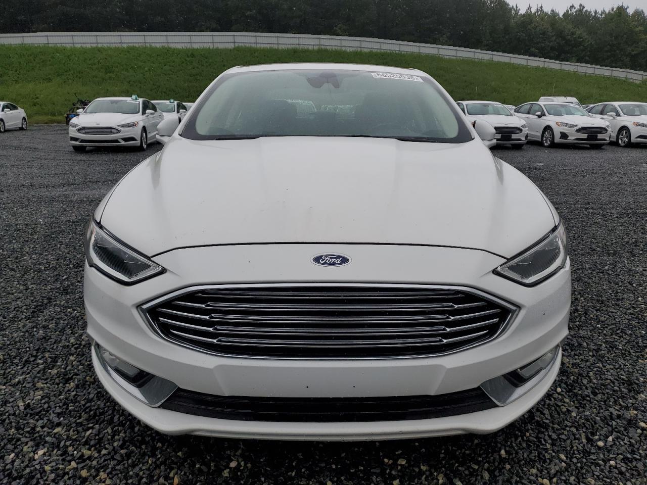 2017 Ford Fusion Se Hybrid - Image 5