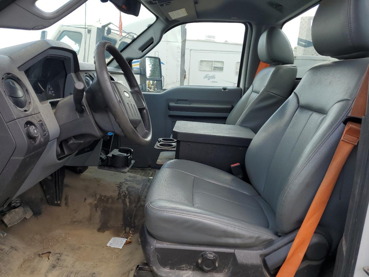 2014 Ford F450 Super Duty - Фото 7