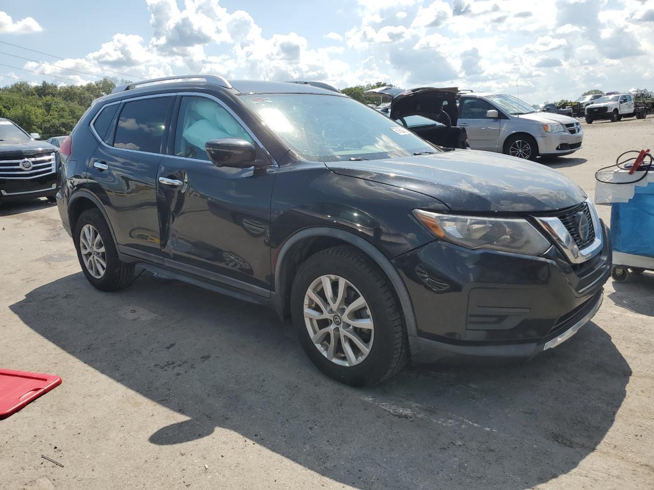 2018 Nissan Rogue S - Фото 4